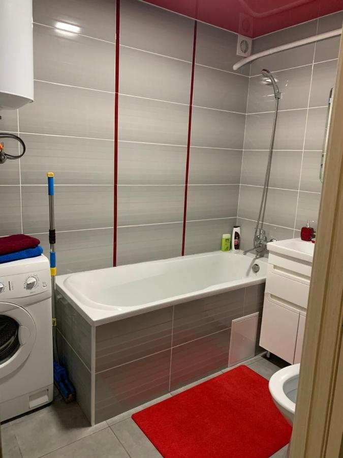 Apartments On Priportovaya,35 Cherkasy Ngoại thất bức ảnh
